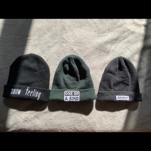 3 hats Zara & Free Press